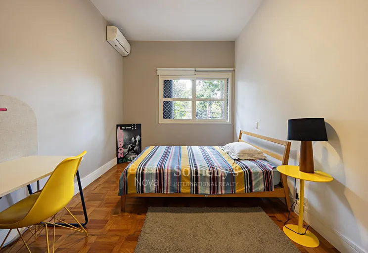 Quarto - Imagem 13