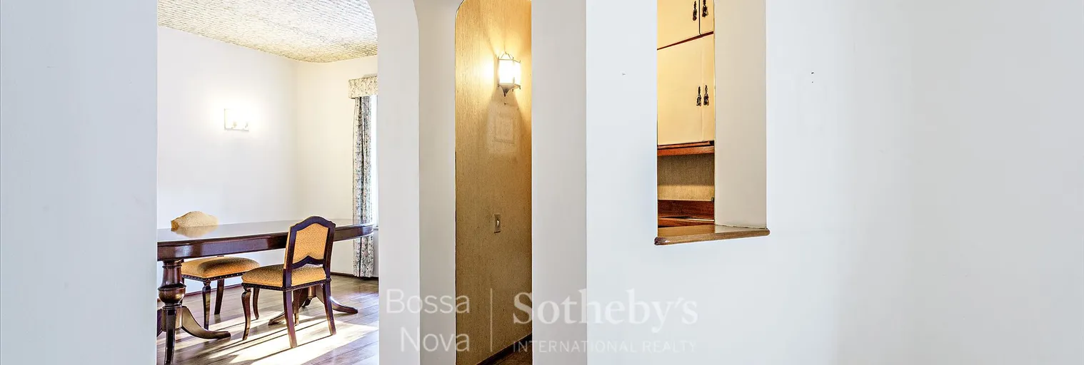 Hall - Imagem 3