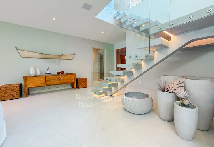 Hall - Imagem 2