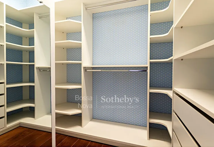 Closet - Imagem 17