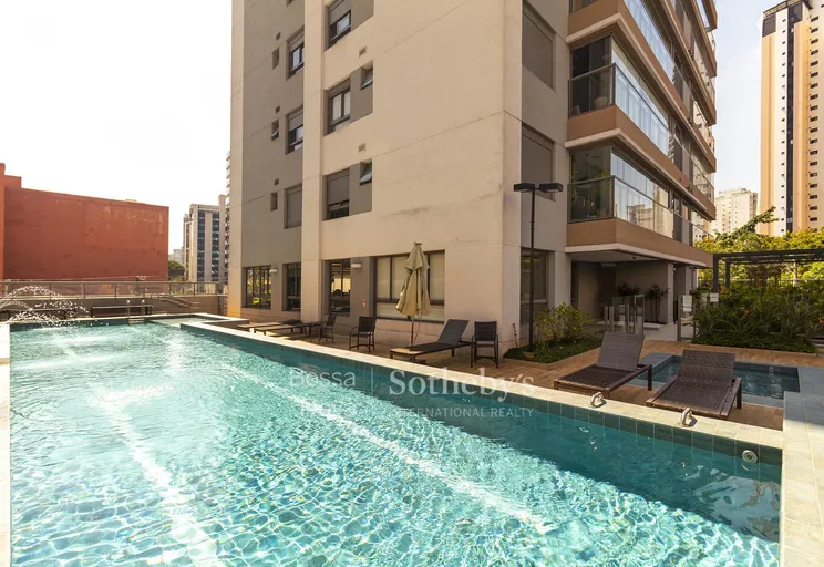 Piscina - Imagem 13