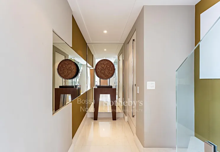 Hall - Imagem 12