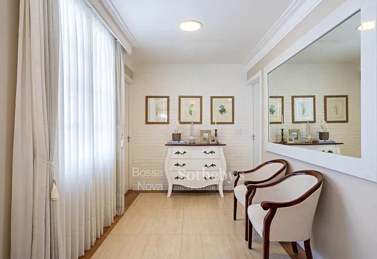 Hall - Imagem 14