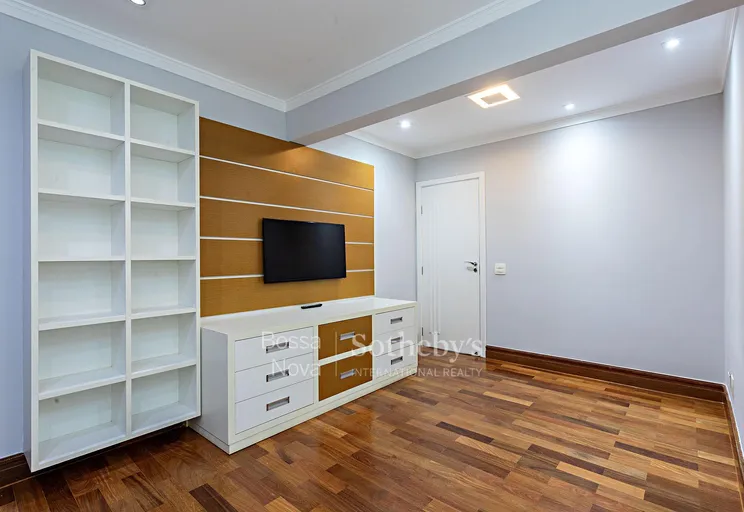 Sala íntima - Imagem 31