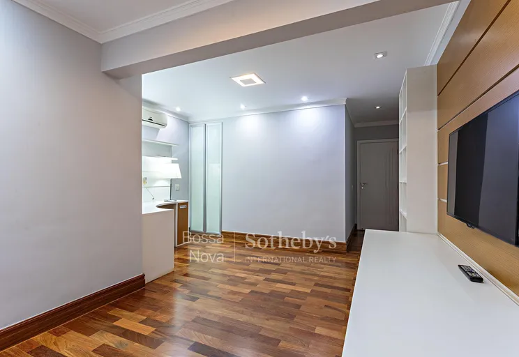Sala íntima - Imagem 32