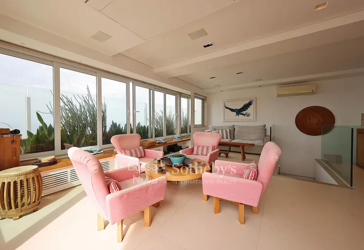 Sala de estar - Imagem 21
