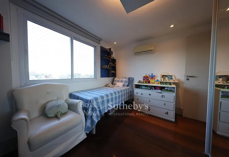 Quarto - Imagem 13