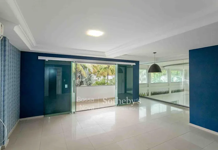 Sala íntima - Imagem 22