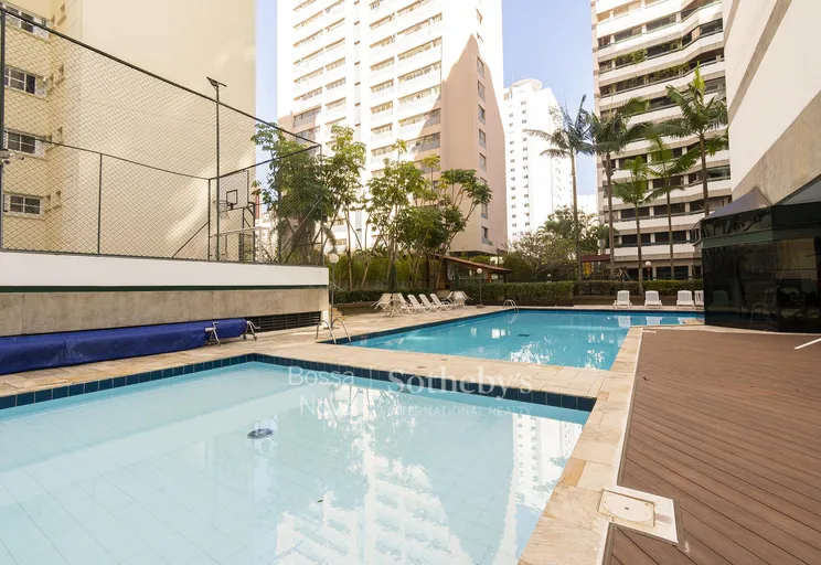 Piscina - Imagem 17