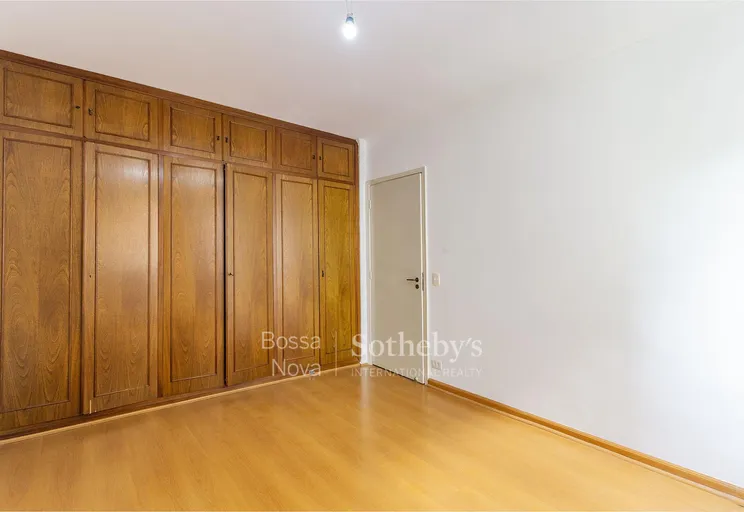 Quarto - Imagem 13