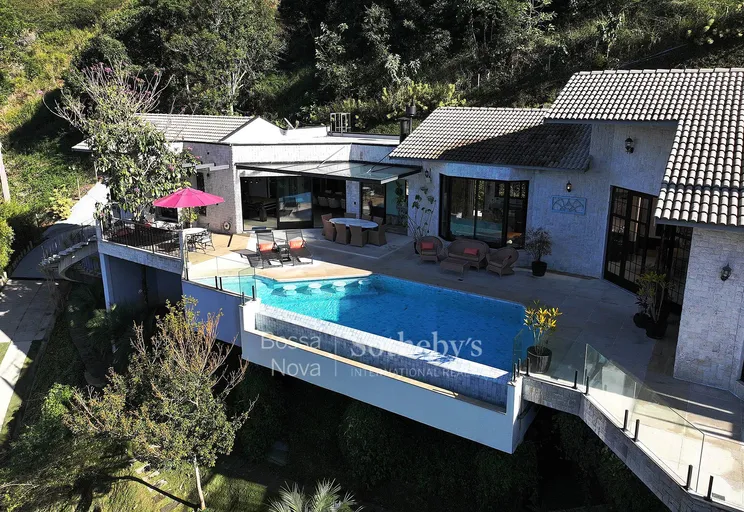 Fachada - Imagem 8