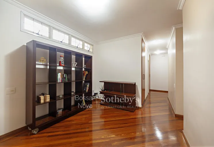 Sala íntima - Imagem 17