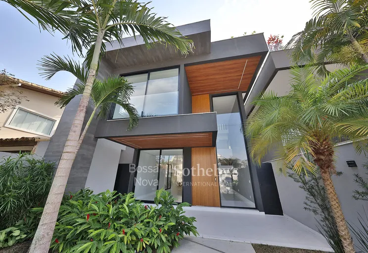 Fachada da casa - Imagem 4