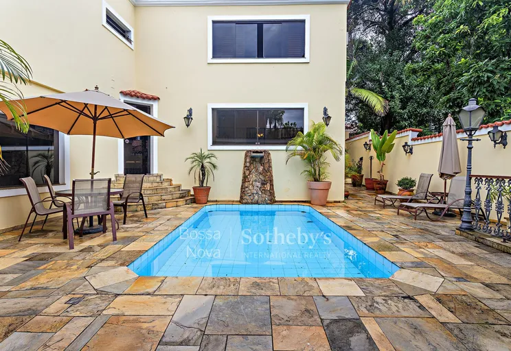 Piscina - Imagem 1