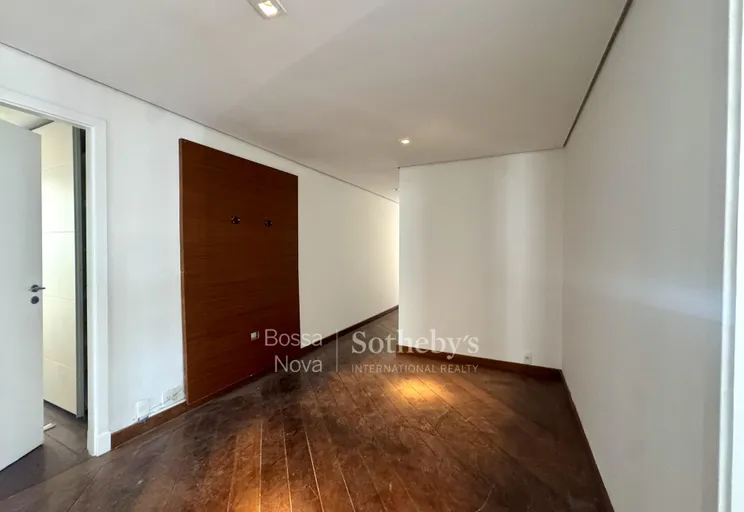 Sala íntima - Imagem 15