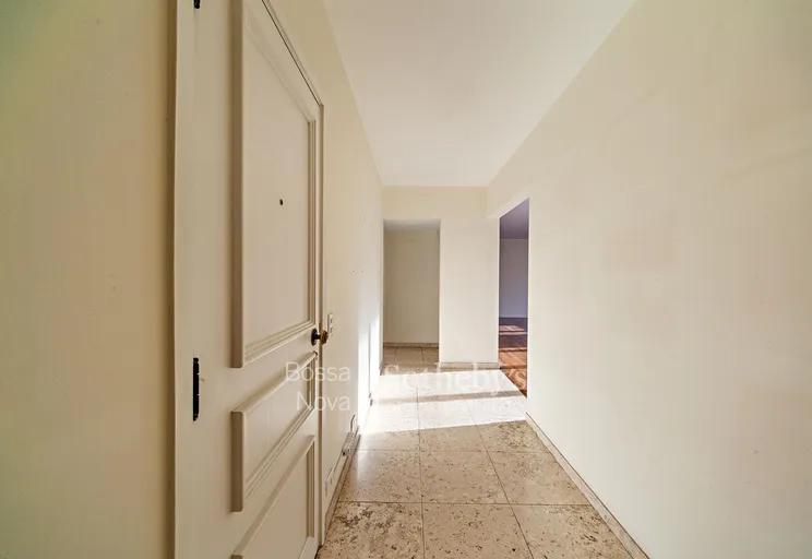 Hall de entrada - Imagem 3