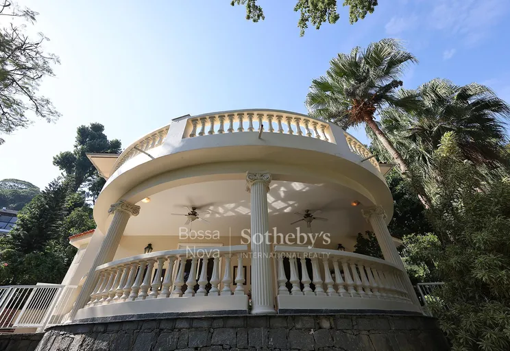 Fachada da casa - Imagem 9