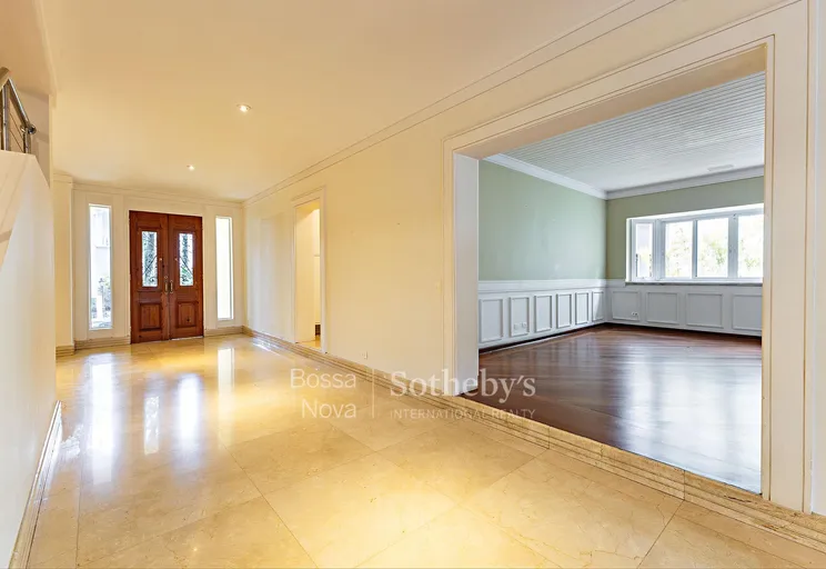 Hall - Imagem 2