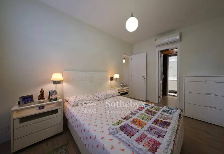 Quarto - Imagem 8