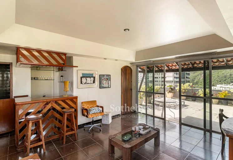 Sala íntima - Imagem 10