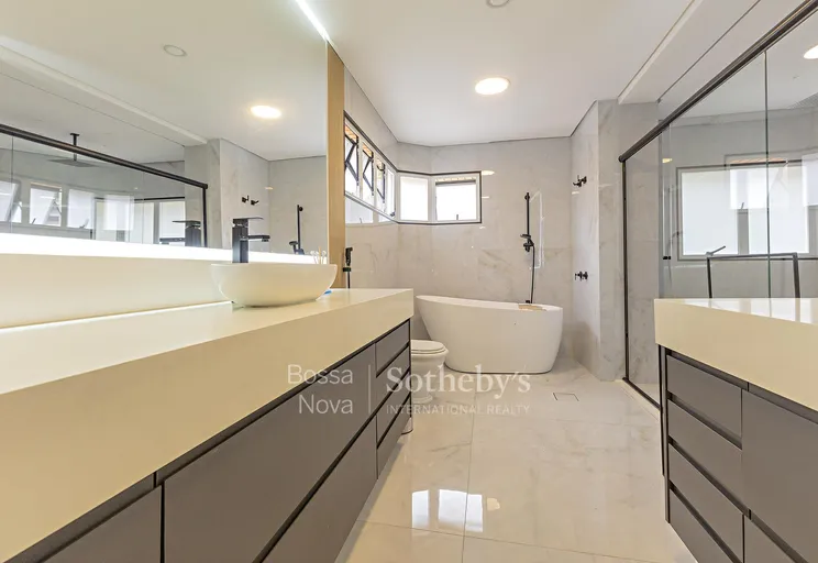 Banheiro da suíte máster - Imagem 24