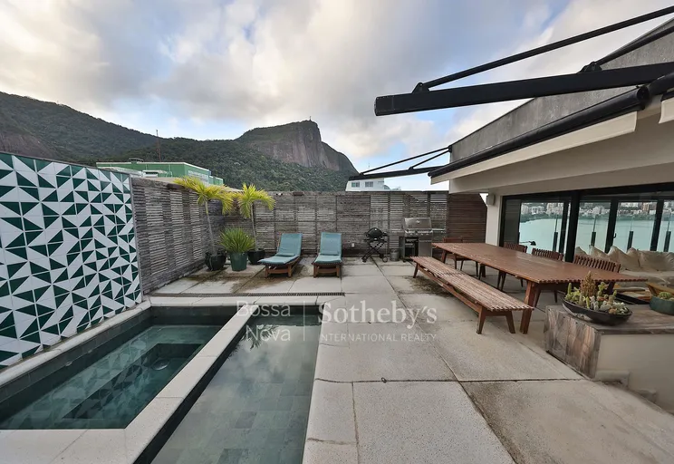 Piscina - Imagem 1
