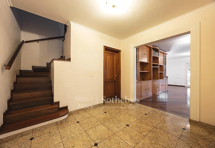 Hall - Imagem 3