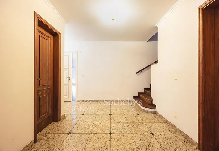 Hall - Imagem 2