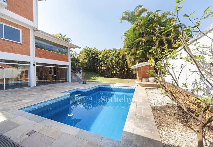 Piscina - Imagem 1