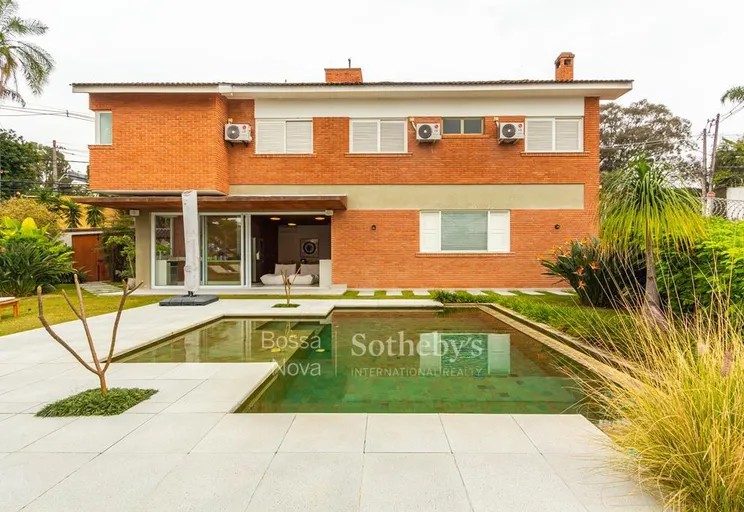 Fachada da casa - Imagem 1