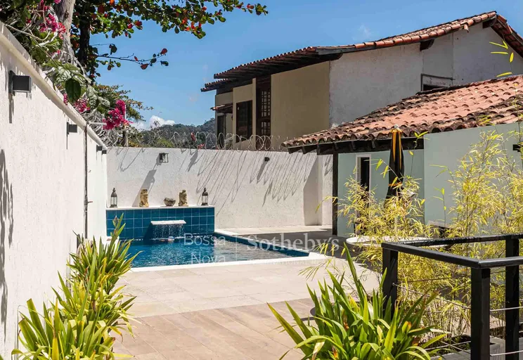 Piscina - Imagem 1