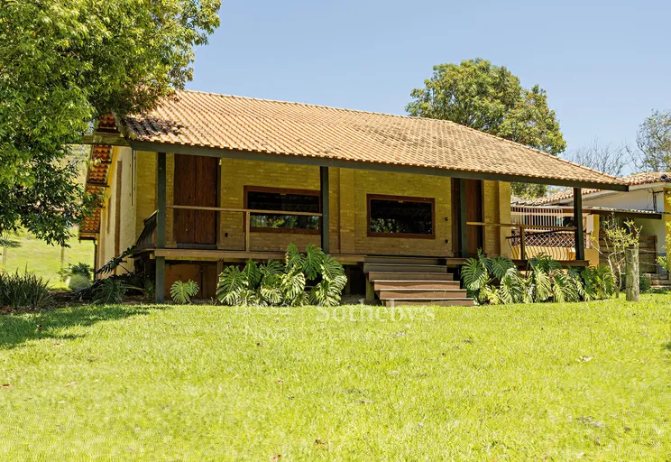 Fachada da casa - Imagem 24