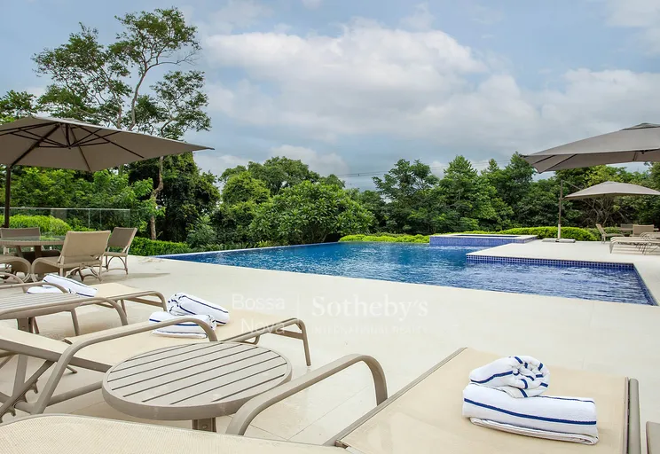 Piscina - Imagem 9