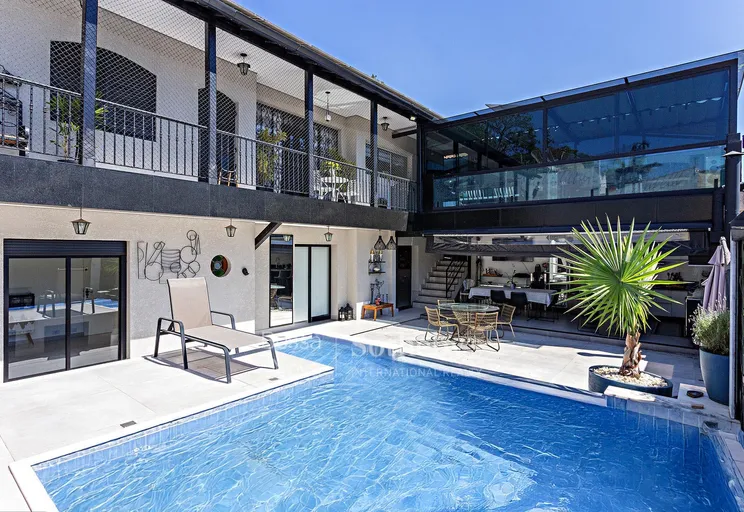 Piscina - Imagem 1