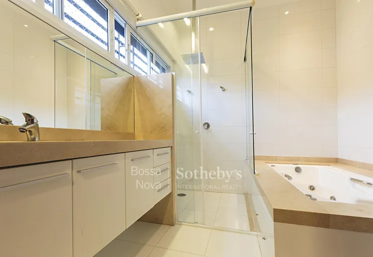 Banheiro da suíte 3 - Imagem 30