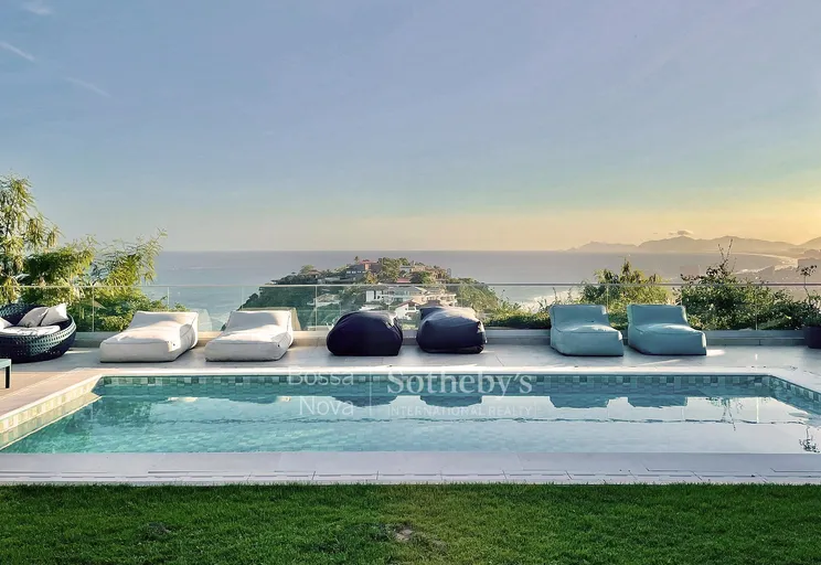 Piscina - Imagem 1