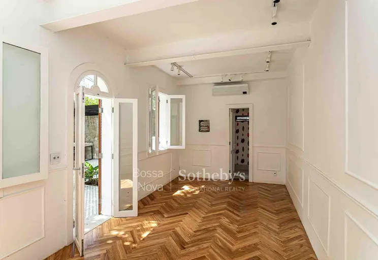 Sala íntima - Imagem 17